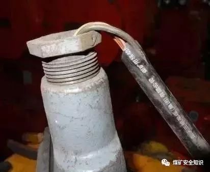 1587460376455891.jpg 4.jpg