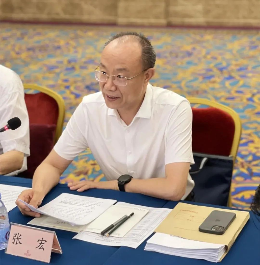 中國(guó)煤炭工業(yè)協(xié)會(huì)紀(jì)委書(shū)記 張宏.jpg