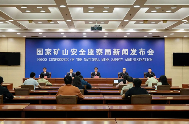 1727422044185931.jpg 010.jpg